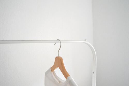 Quality Coat Hangers for Retailers: A Must-Have