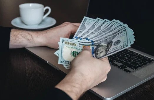 4 Side Jobs That Can Support Your Family Income